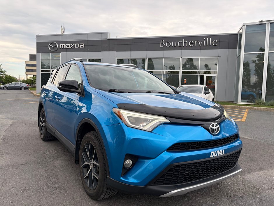 2016 Toyota RAV4 SE AWD JAMAIS ACCIDENTÉ CUIR TOIT in Boucherville, Quebec - w940px