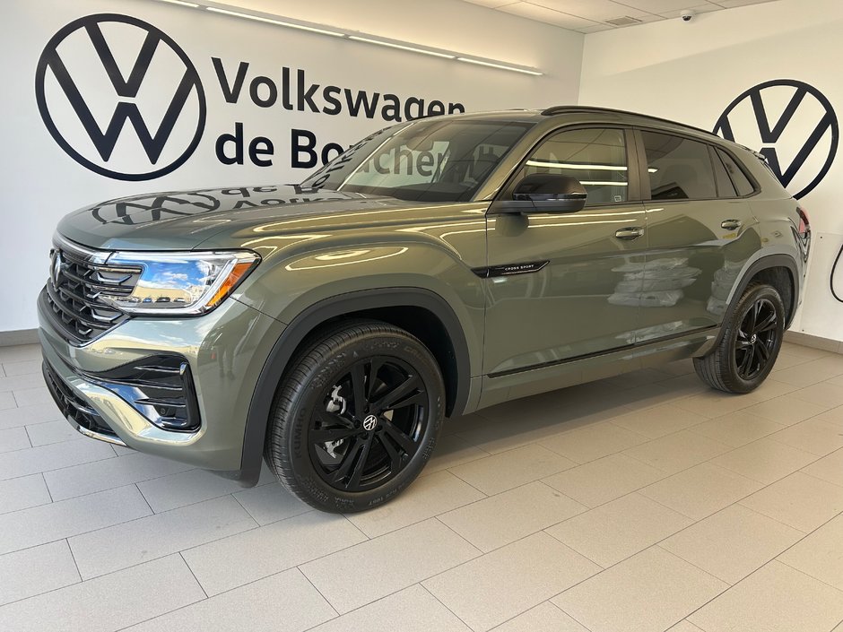 2025 Volkswagen Atlas Cross Sport Comfortline R-Line Black Edition in Boucherville, Quebec - w940px