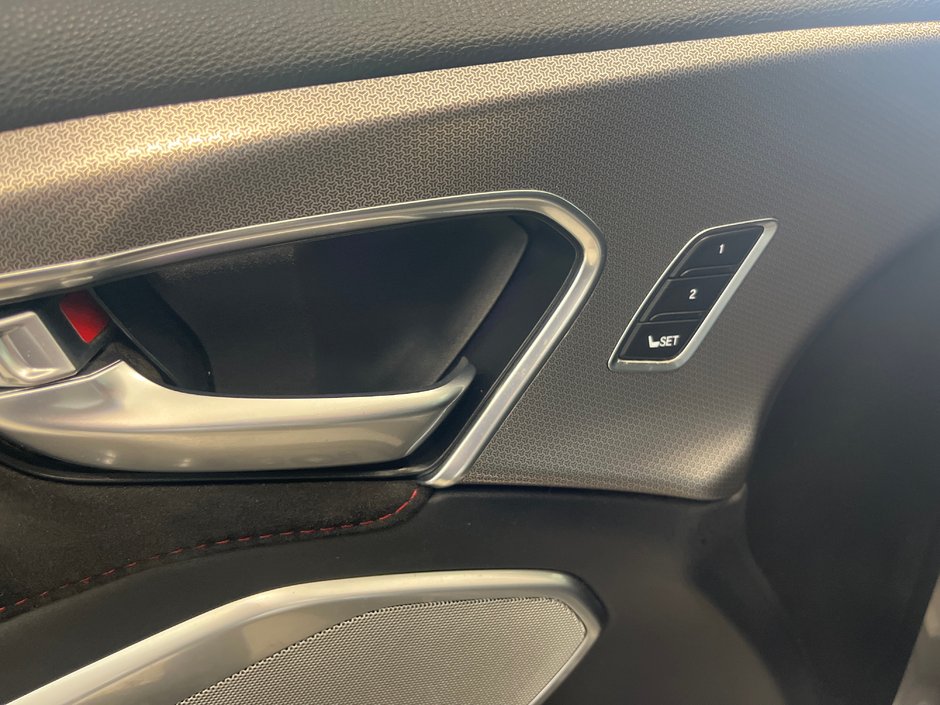 Acura RDX A-Spec 2023-16