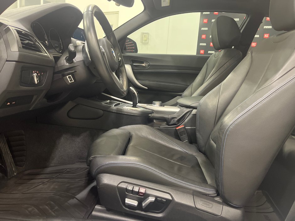 BMW 2 Series M240i xDrive 2019-10