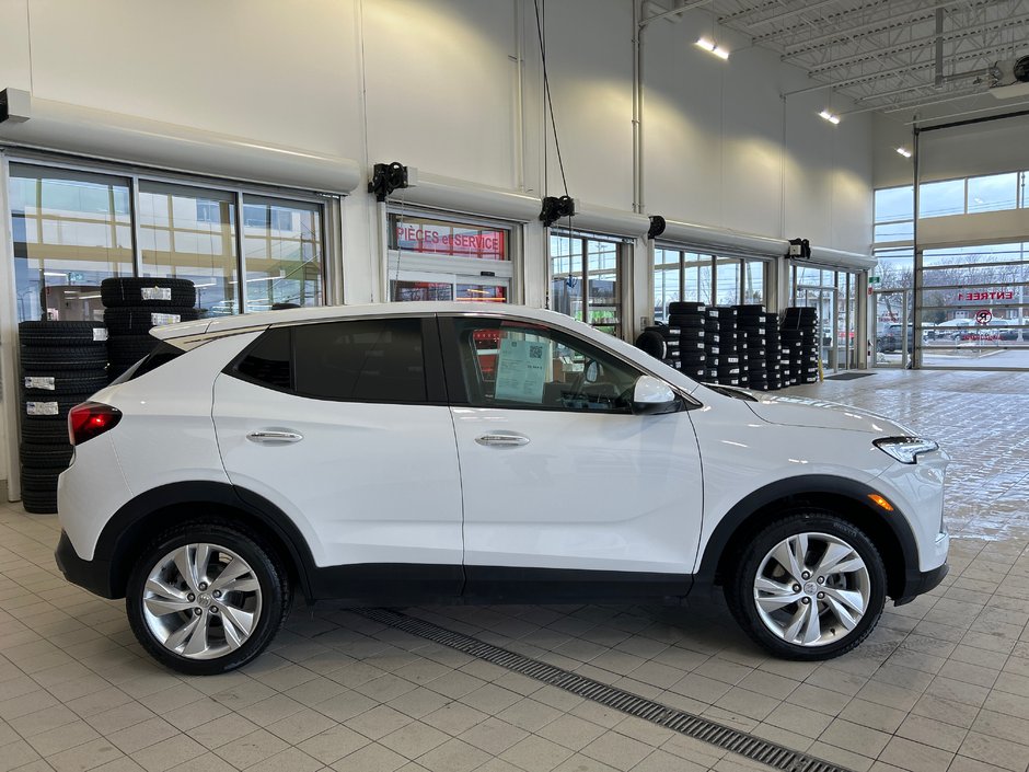 Buick Encore GX Preferred 2024-3
