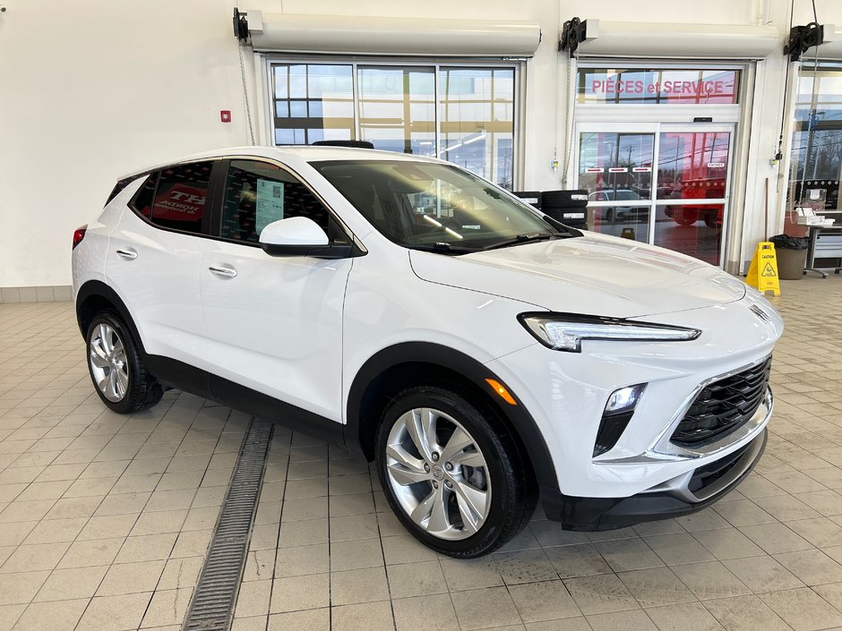 Buick Encore GX Preferred 2024-2