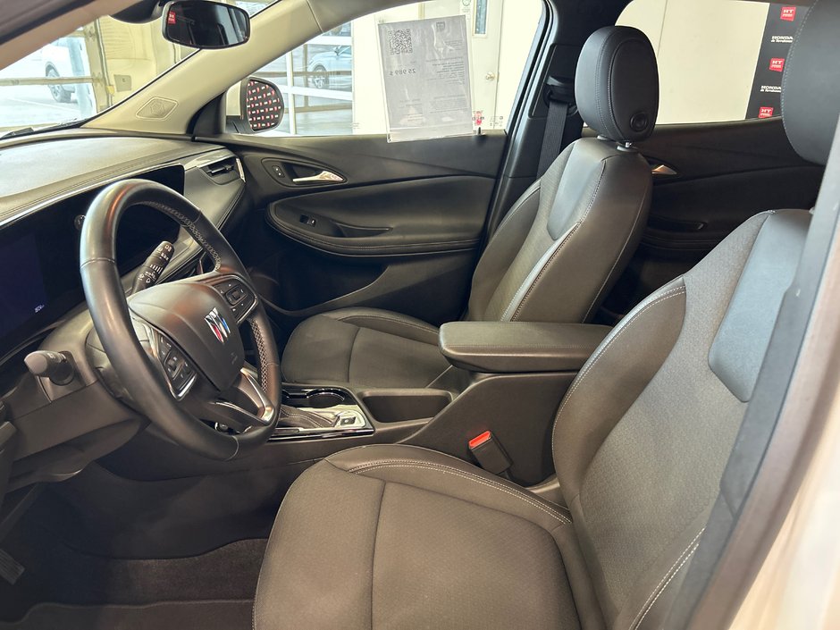 Buick Encore GX Preferred 2024-14