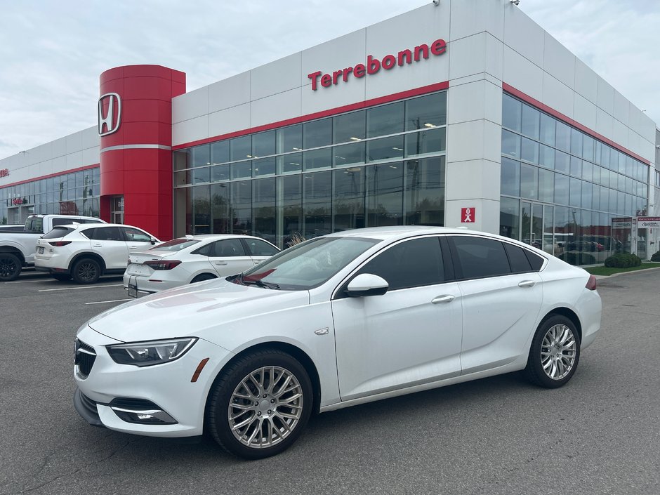 Buick Regal Sportback Preferred II 2019-0