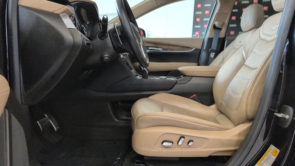 2023 Cadillac XT5 AWD Sport-19
