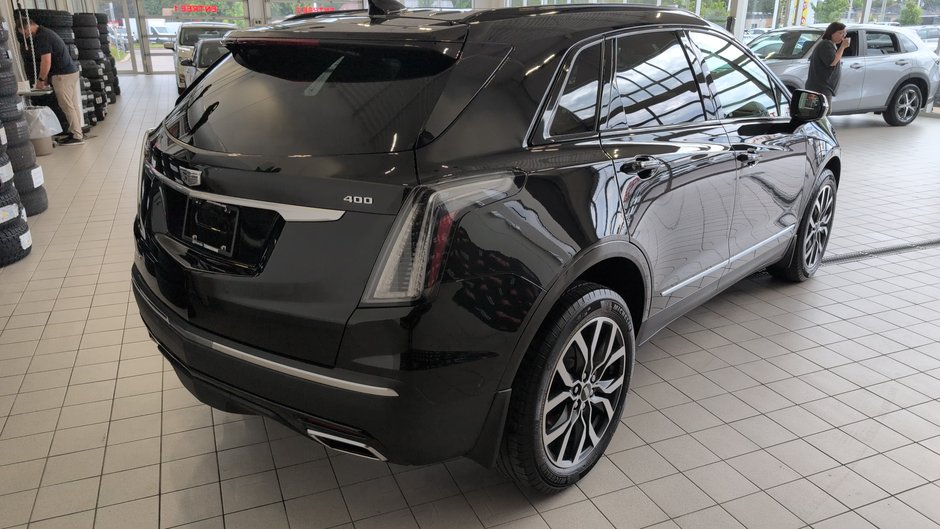 2023 Cadillac XT5 AWD Sport-5
