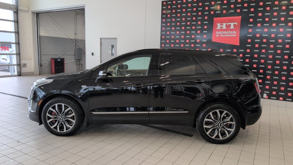 2023 Cadillac XT5 AWD Sport-9