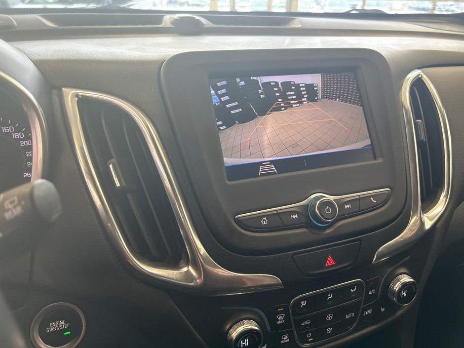 2021 Chevrolet Equinox LT-24