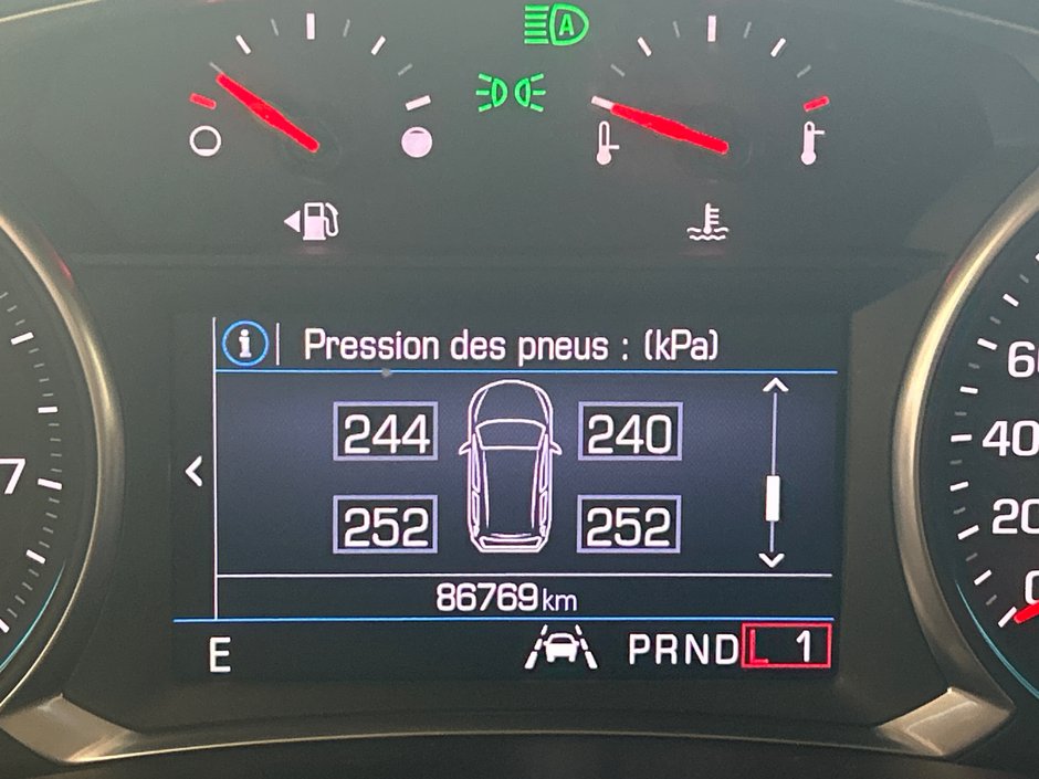 2021 Chevrolet Equinox LT-26