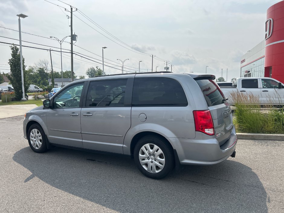 Dodge Grand Caravan SXT 2016-3