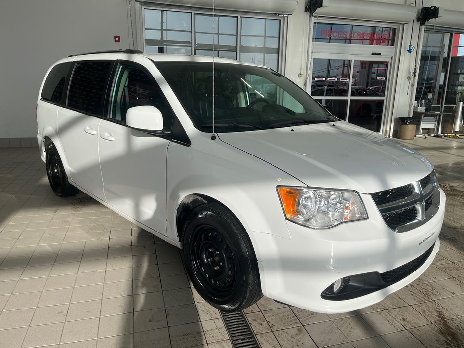 2019 Dodge Grand Caravan SXT Premium Plus-23