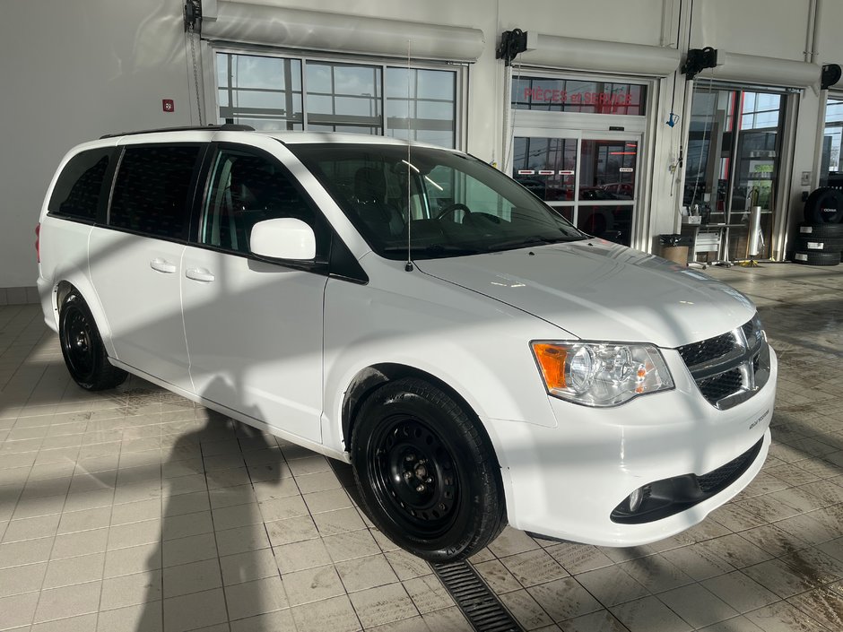 2019 Dodge Grand Caravan SXT Premium Plus-2