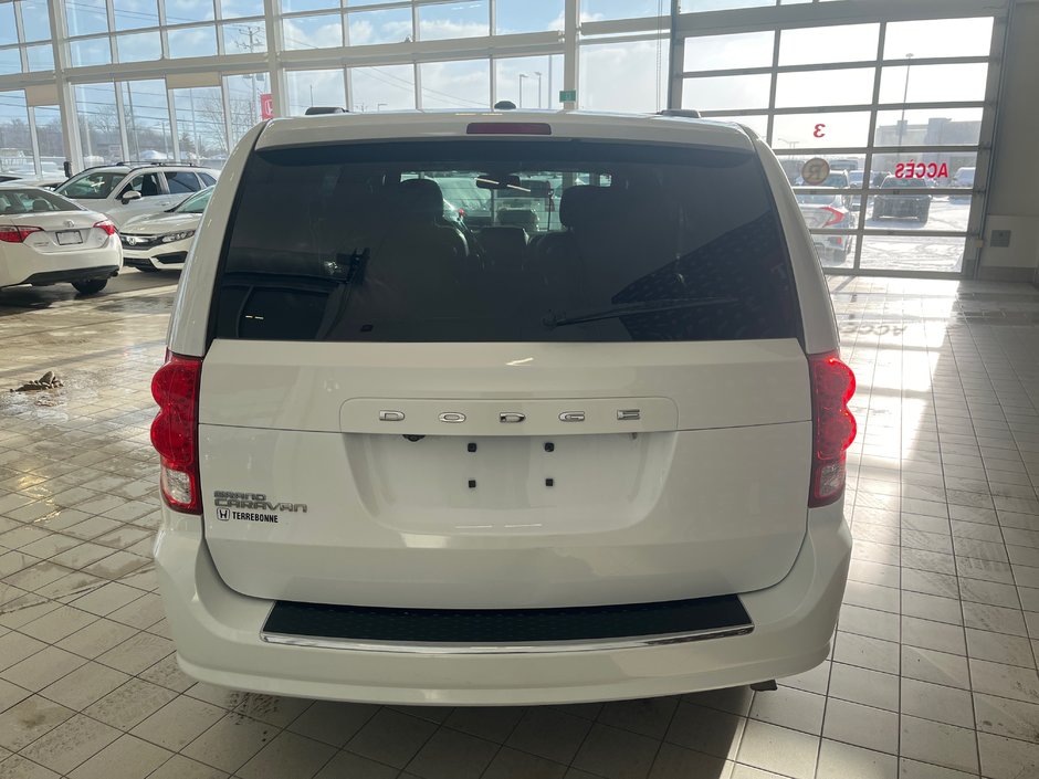 2019 Dodge Grand Caravan SXT Premium Plus-5