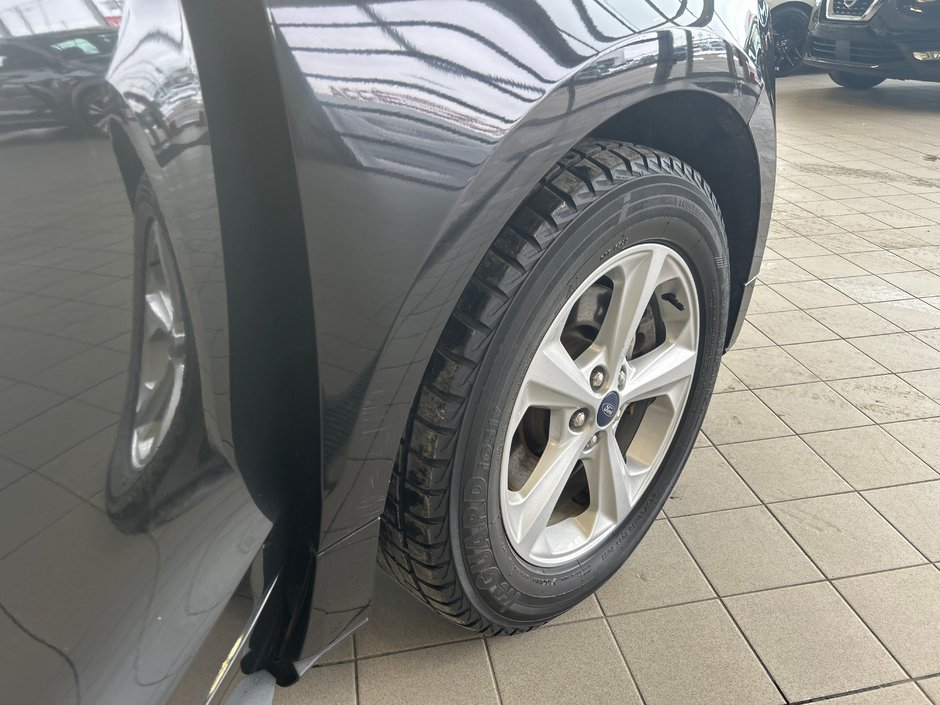 Ford Edge Sport 2016-15