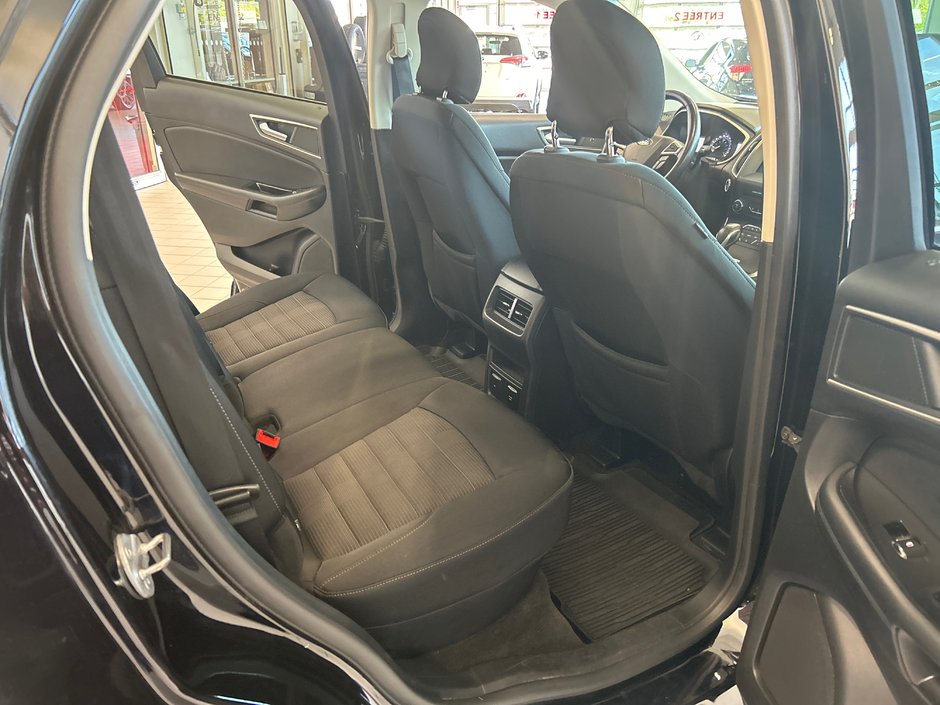 Ford Edge SEL 2017-25