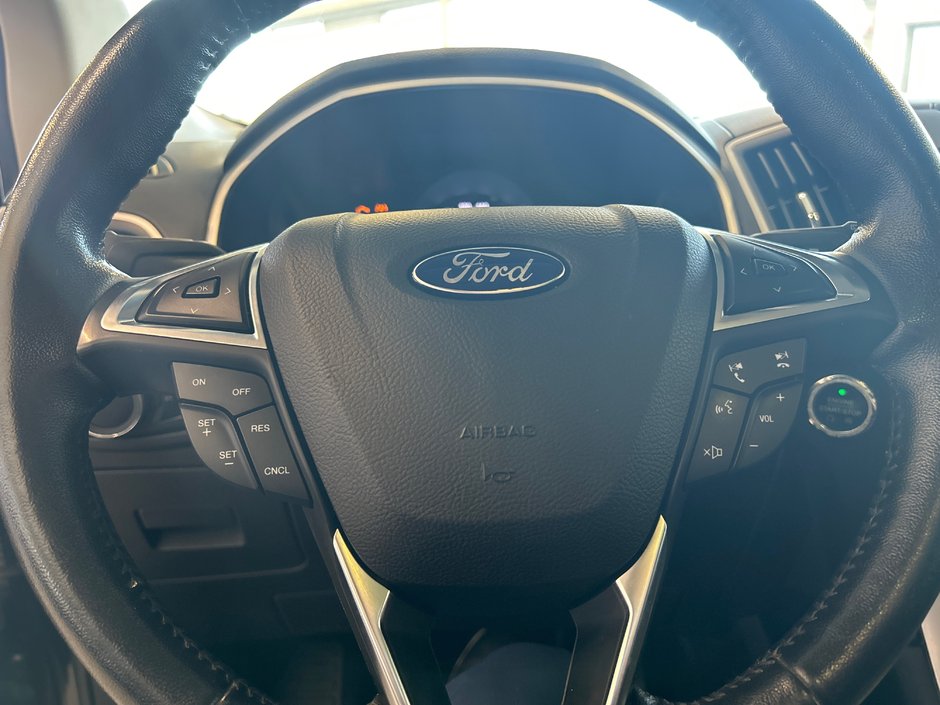 Ford Edge SEL 2017-22