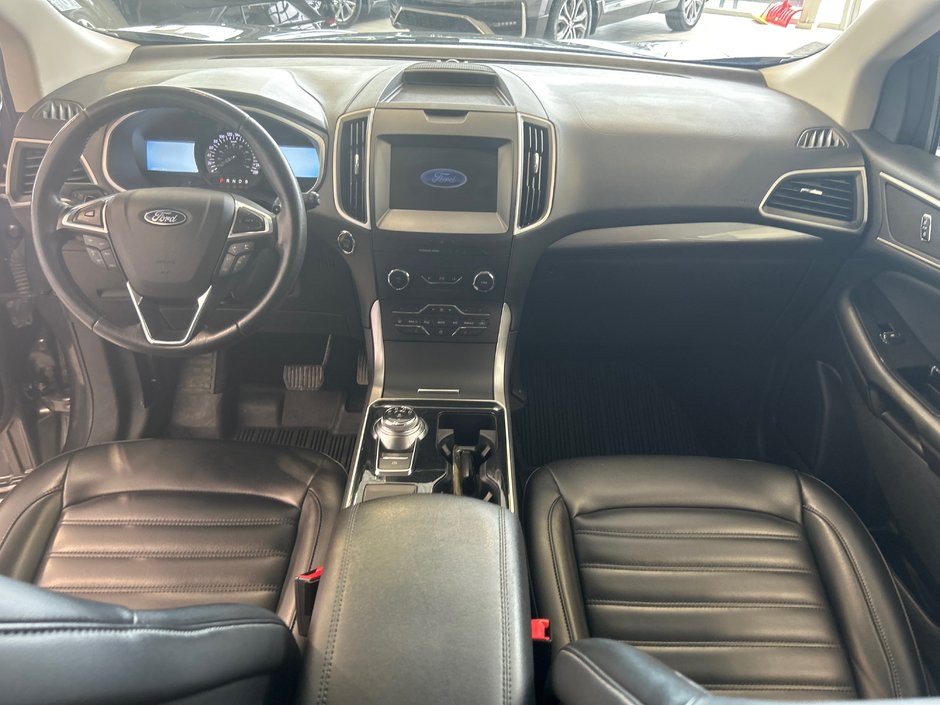 2020 Ford Edge SEL-11