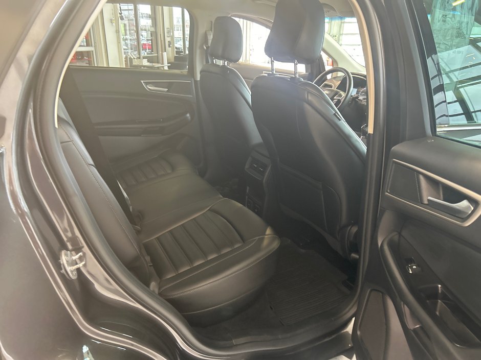 2020 Ford Edge SEL-10