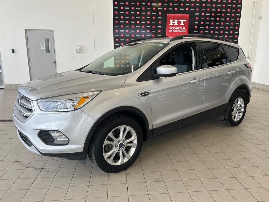 Ford Escape SE 2018-1