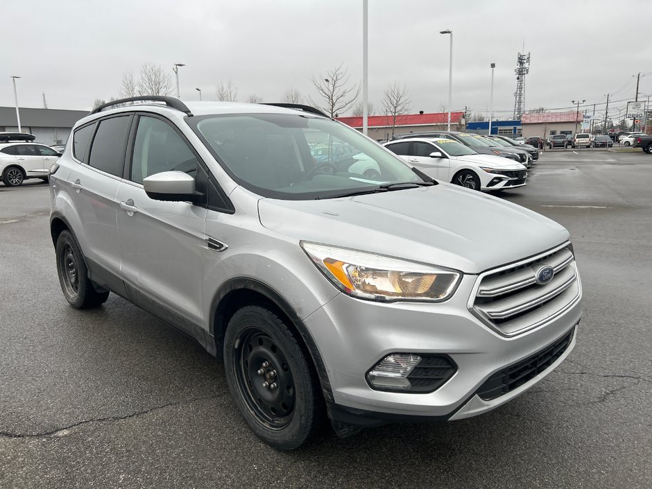 Ford Escape SE 2018-7