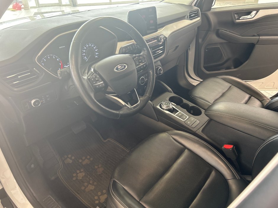 2021 Ford Escape SEL-20