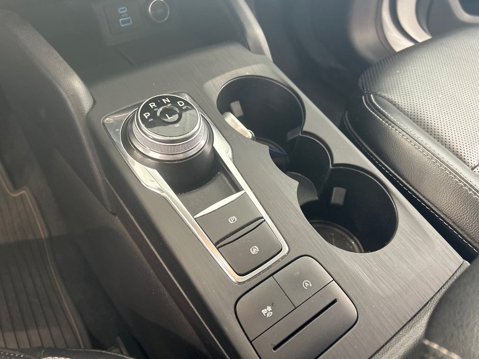 2021 Ford Escape SEL-22