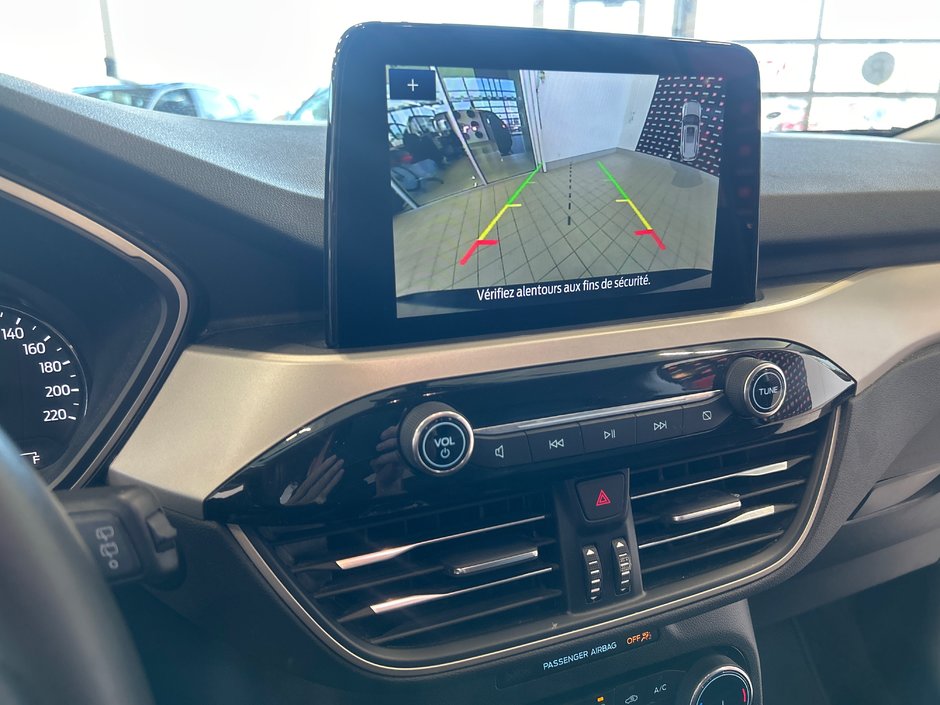 Ford Escape SEL Plug-In Hybrid 2022-21