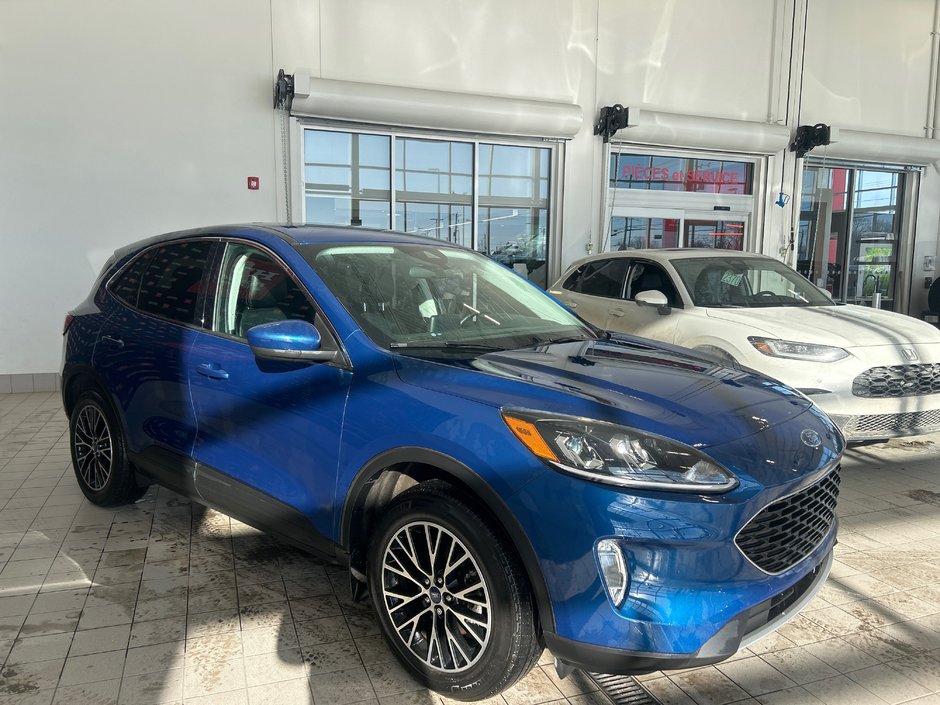 Ford Escape SEL Plug-In Hybrid 2022-2