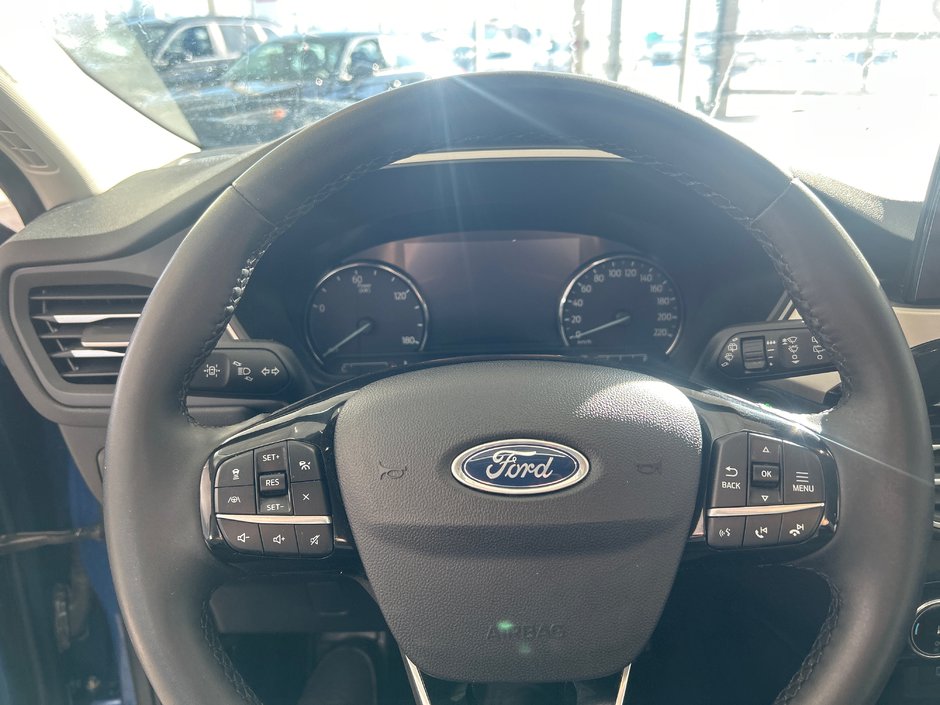 Ford Escape SEL Plug-In Hybrid 2022-15