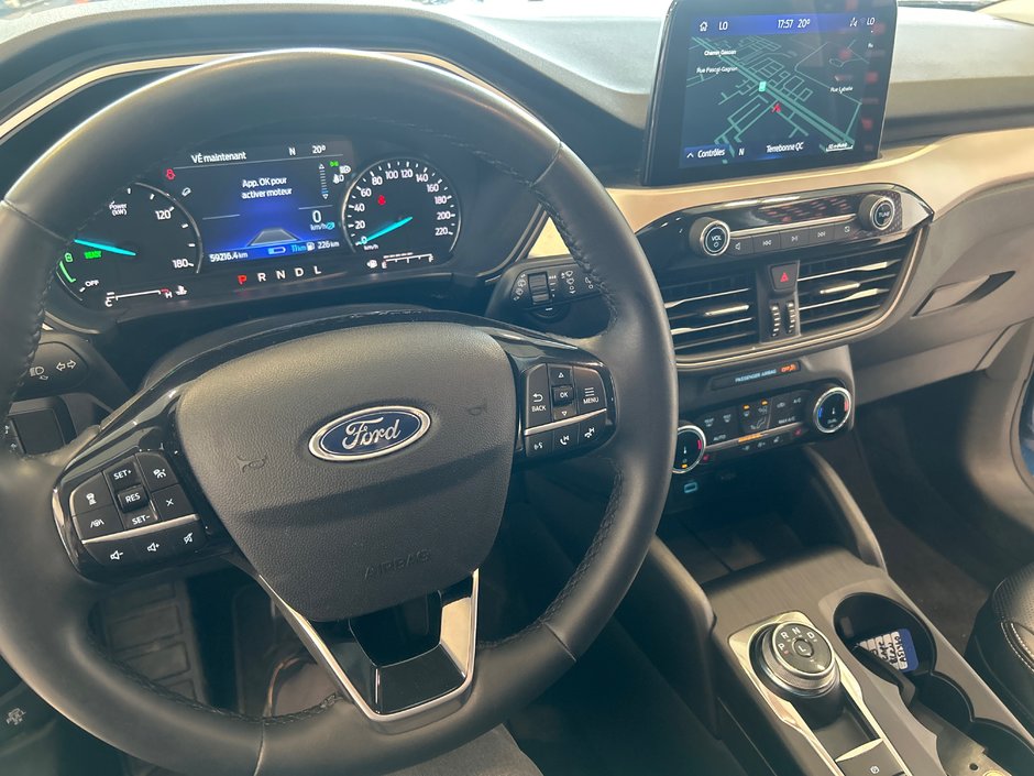 Ford Escape SEL Plug-In Hybrid 2022-27