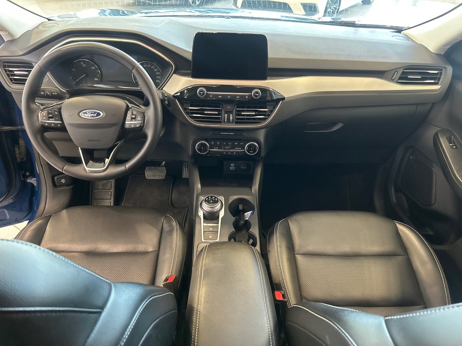 Ford Escape SEL Plug-In Hybrid 2022-13