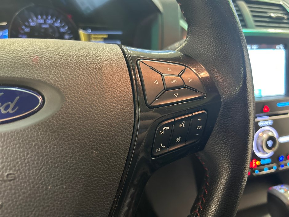 Ford Explorer Sport 2017-28