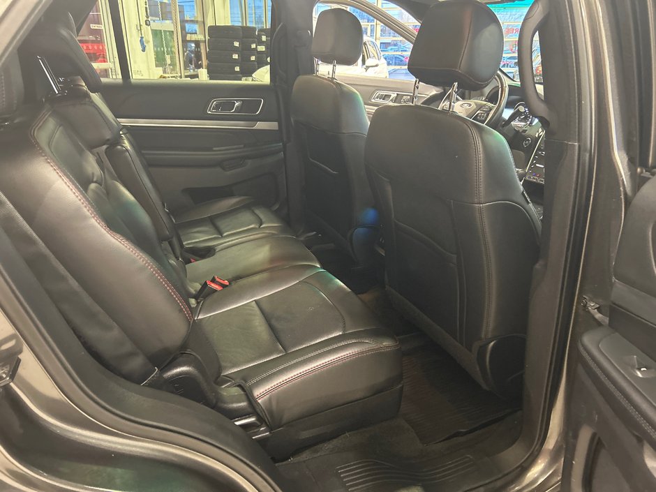 Ford Explorer Sport 2017-13