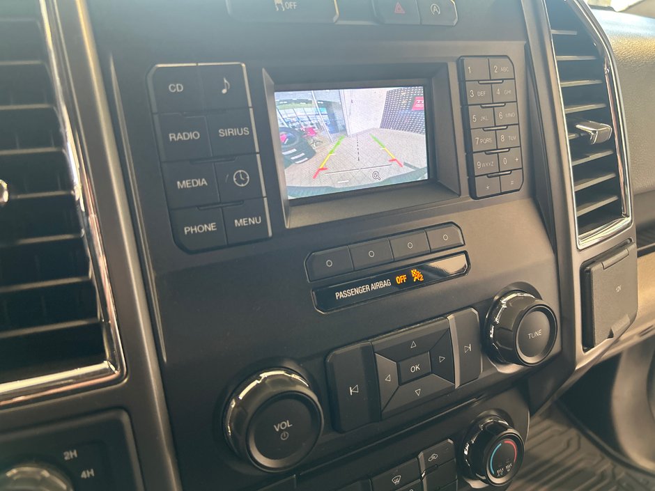 2016 Ford F-150 XLT-29