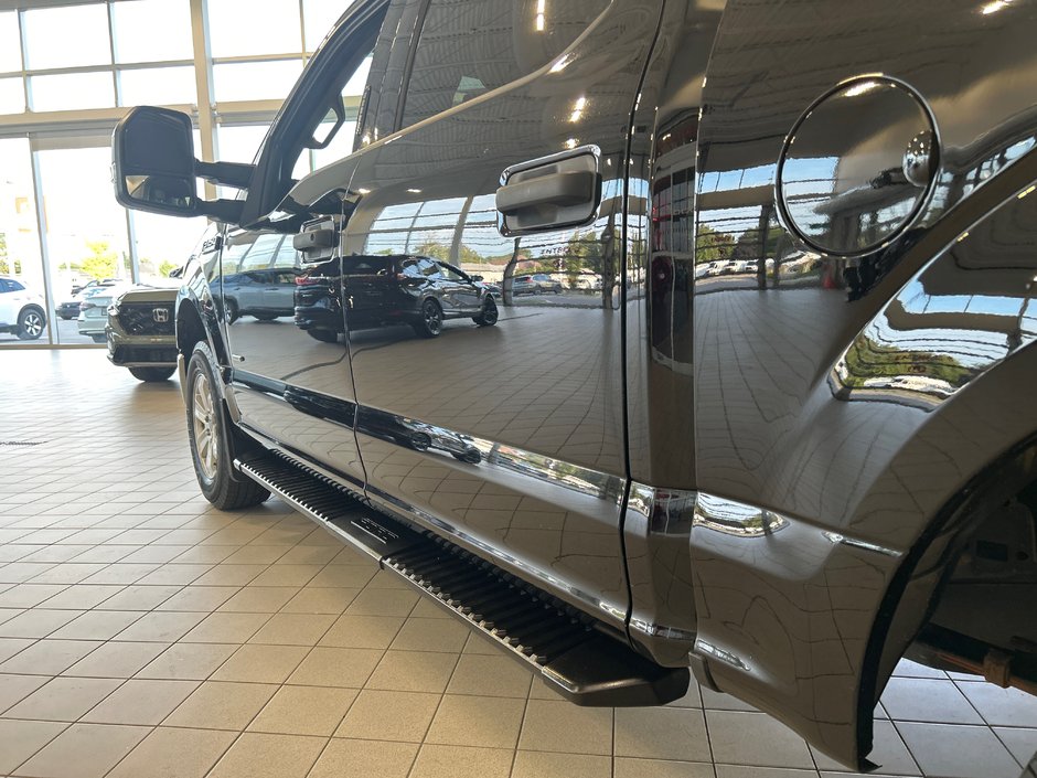 2016 Ford F-150 XLT-11