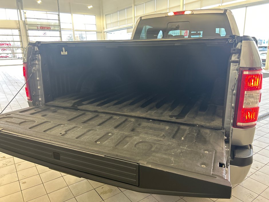 Ford F-150 XLT 2020-11