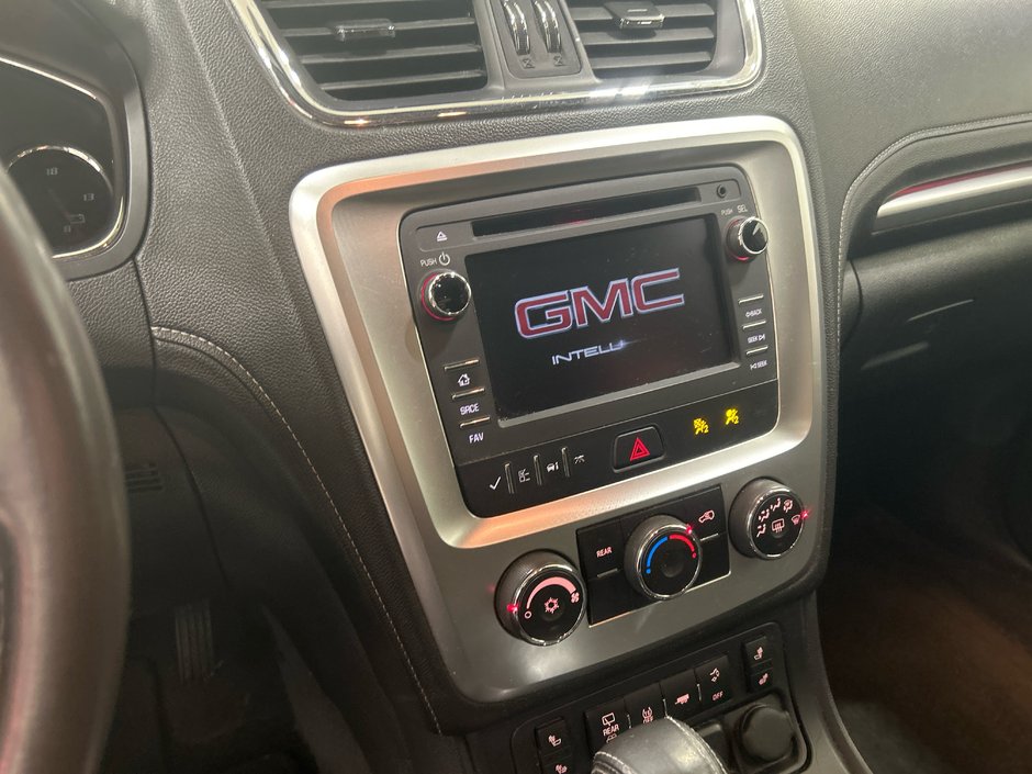 GMC Acadia SLE 2015-17