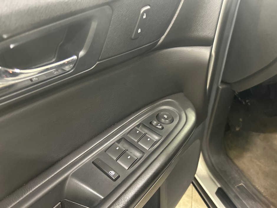 GMC Acadia SLE 2015-15