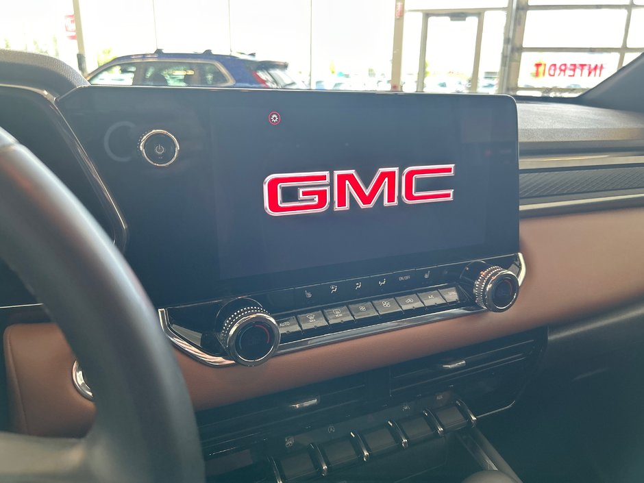 GMC Canyon AT4 2023-26