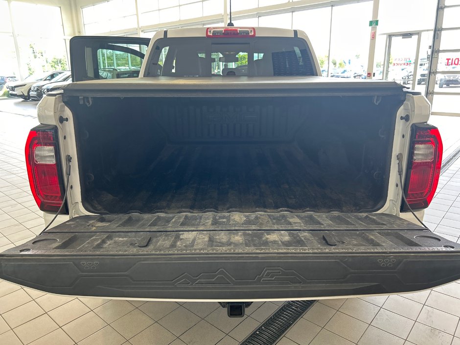 GMC Canyon AT4 2023-12