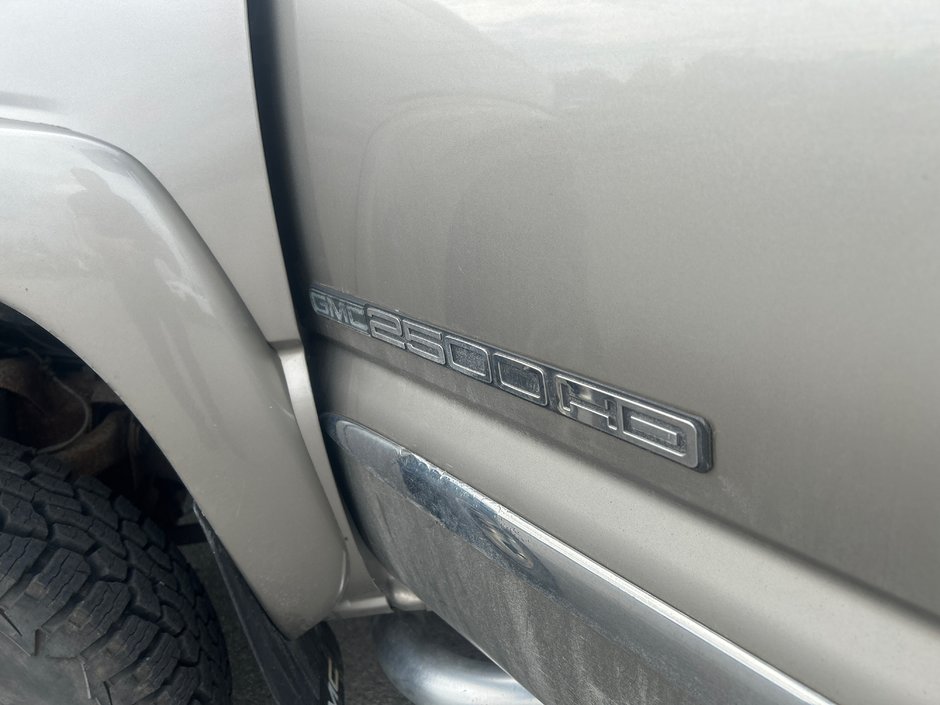 GMC Sierra 2500HD  2002-10