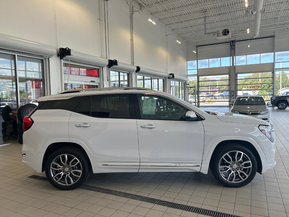 2022 GMC Terrain Denali-7