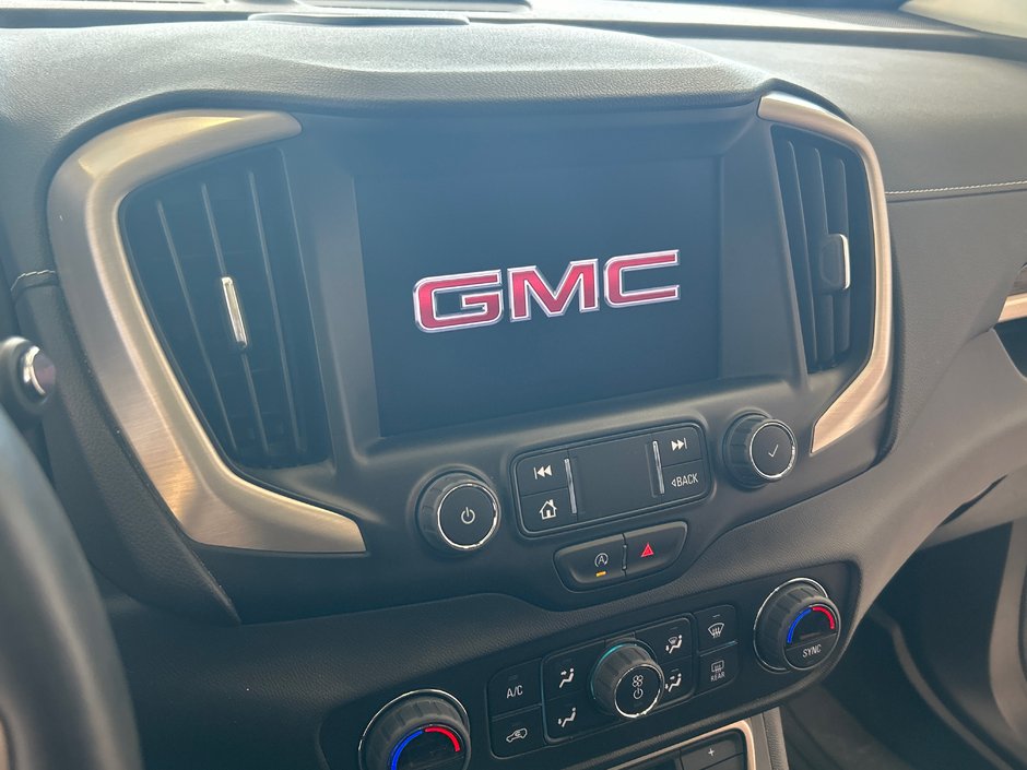 2022 GMC Terrain Denali-28
