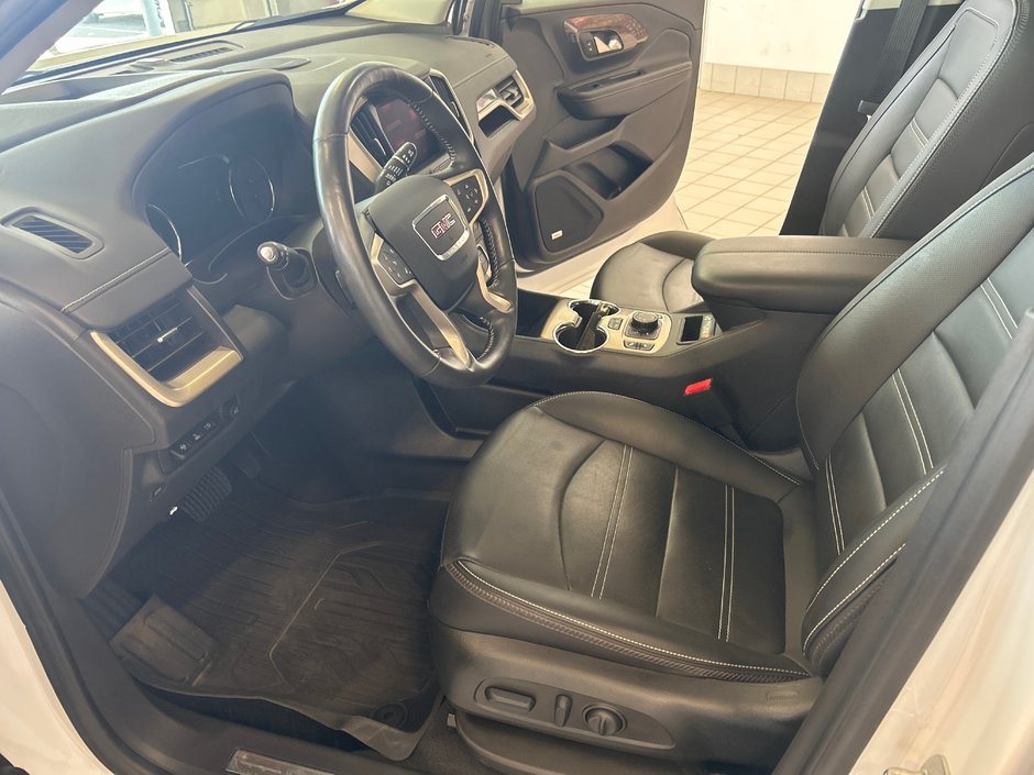 2022 GMC Terrain Denali-20