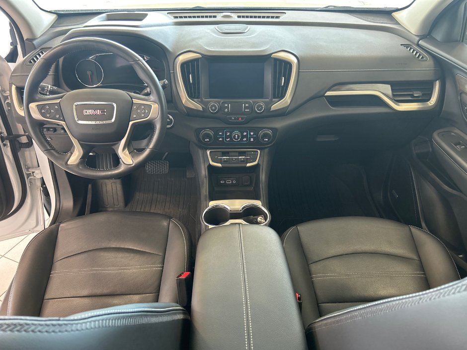 2022 GMC Terrain Denali-15