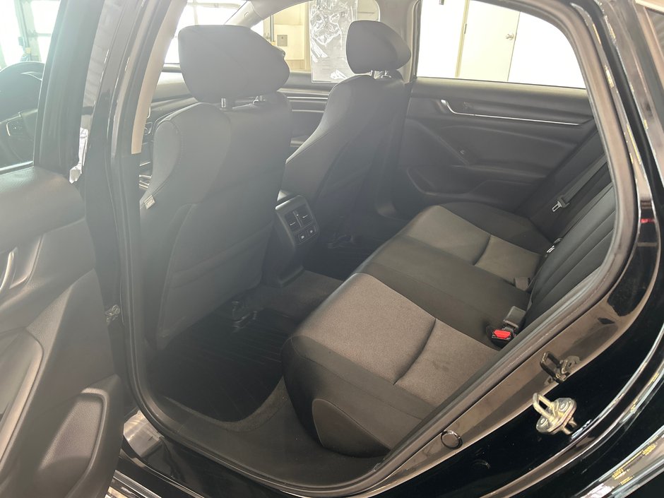 Honda Accord Hybrid  2020-8