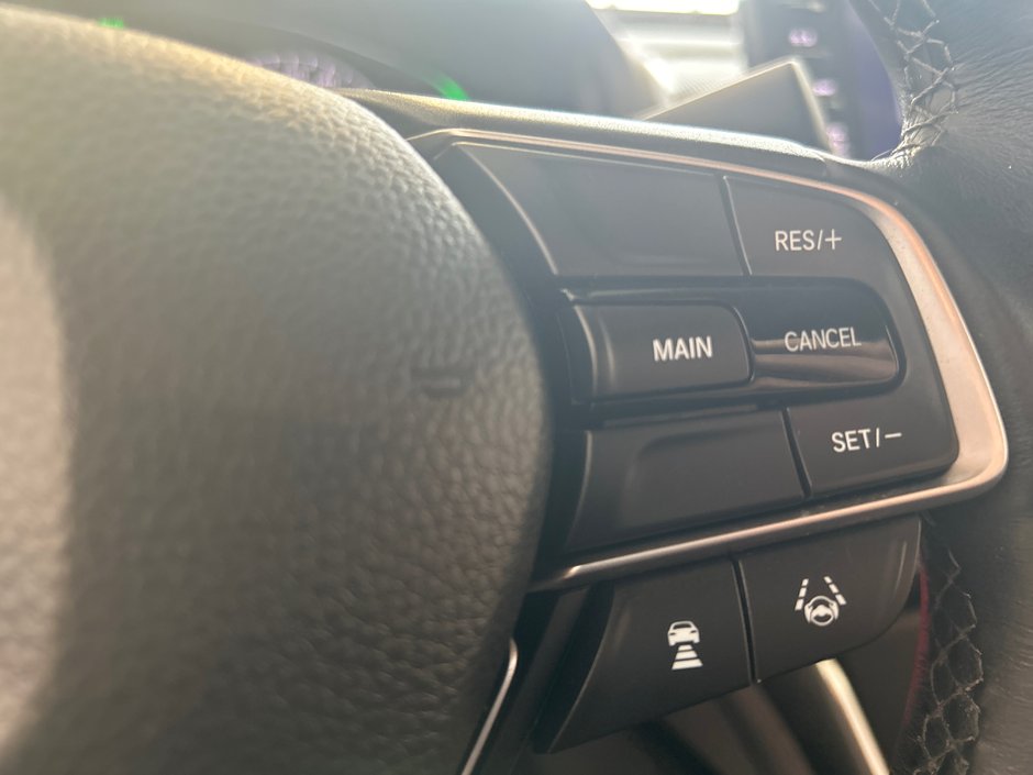 Honda Accord Hybrid  2020-28