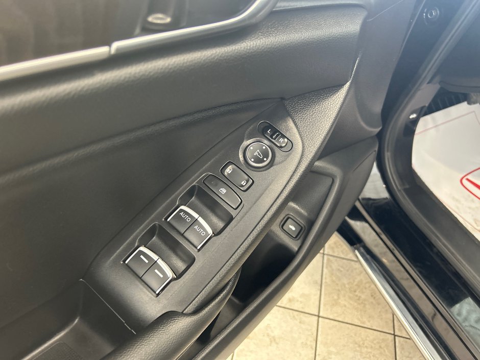 Honda Accord Hybrid  2020-18