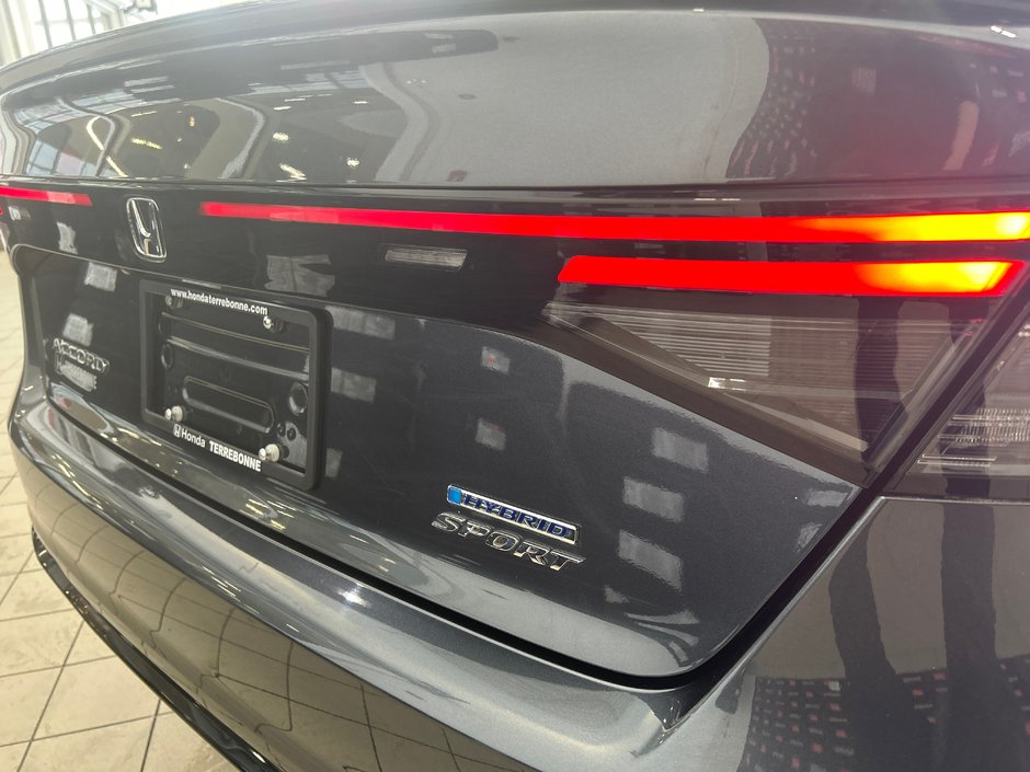 Honda Accord Hybrid Sport-L 2025-10