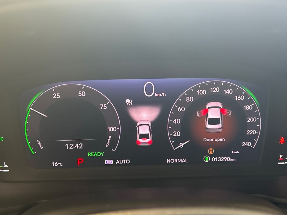 Honda Accord Hybrid Sport-L 2025-32